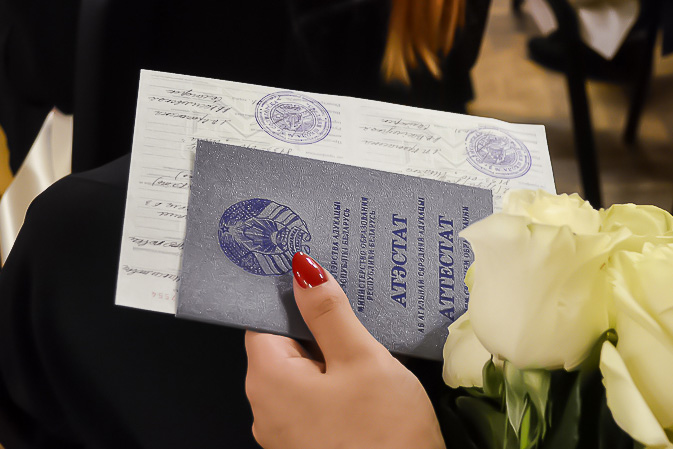 Купить диплом или аттестат цена и советы по выбору